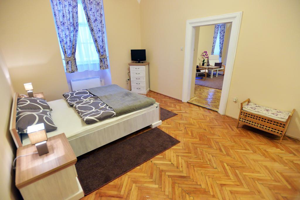 Főtér Apartman Eger Exterior foto